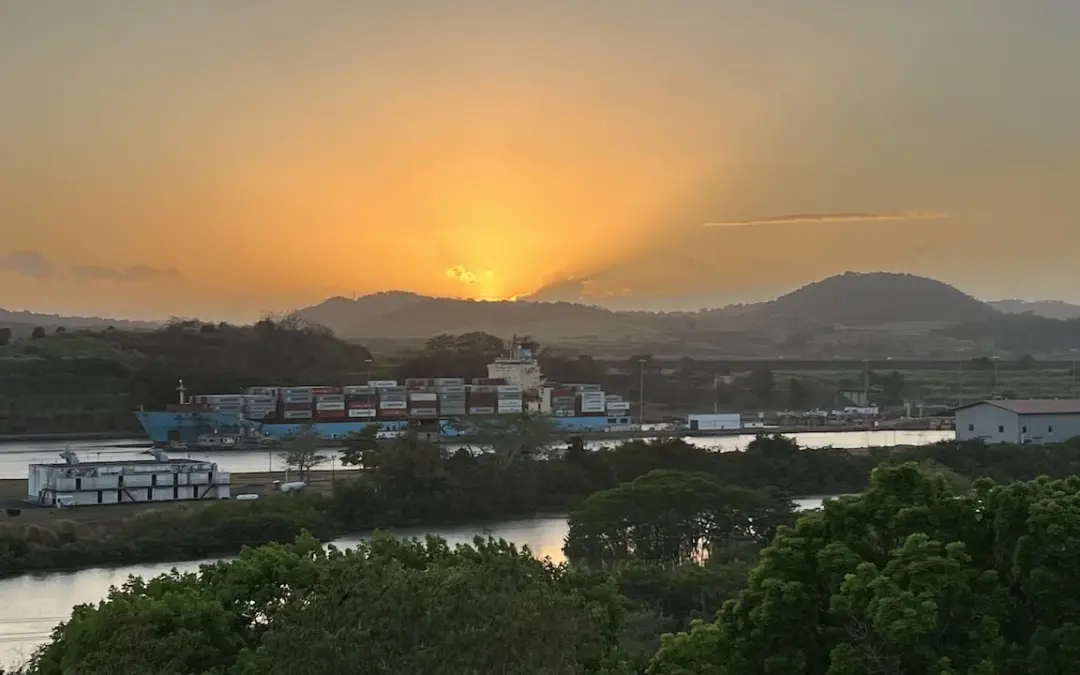 Panamá Canal und Ciudad del Saber